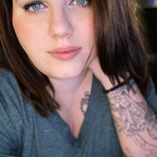 busty_and_green_eyed Profile Picture